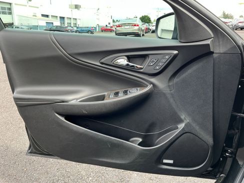 Used 2024 Chevrolet Malibu LT image 20