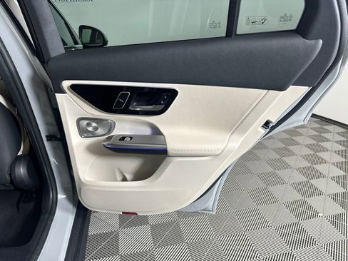 Certified 2026 Mercedes-Benz GLC 300 image 18