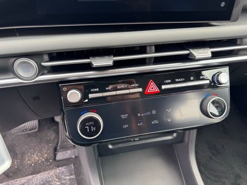 New 2026 Hyundai Tucson Blue SE AWD/4WD image 24