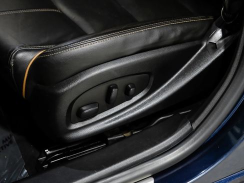 Used 2019 Chevrolet Impala Premier FWD image 32
