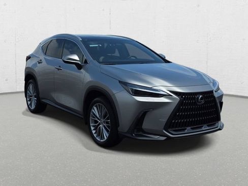 Used 2023 Lexus NX 350 AWD image 3