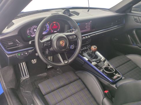 Certified 2026 Porsche 911 Carrera T RWD image 4