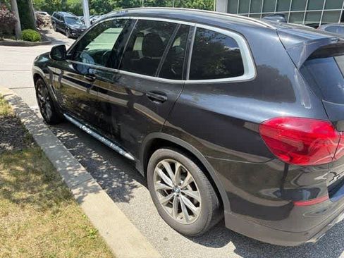 Used 2019 BMW X3 xDrive30i w/ Driving Assistance Package AWD/4WD image 7