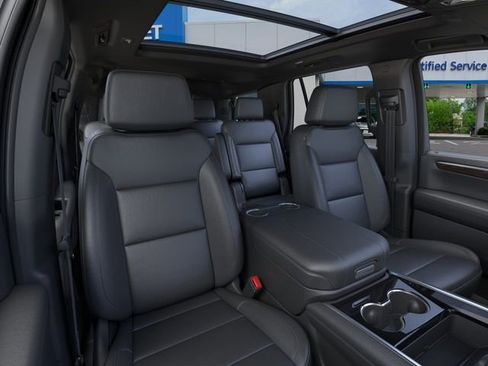 New 2026 Chevrolet Tahoe Z71 w/ Comfort Package AWD/4WD image 16