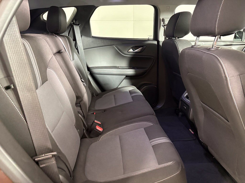 Certified 2024 Chevrolet Blazer LT w/ Convenience Package FWD image 20