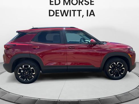 Used 2021 Chevrolet TrailBlazer LT w/ Premium Seating Package AWD/4WD image 6