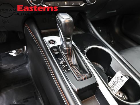 Used 2023 Nissan Altima 2.5 SR w/ SR Premium Package FWD image 13