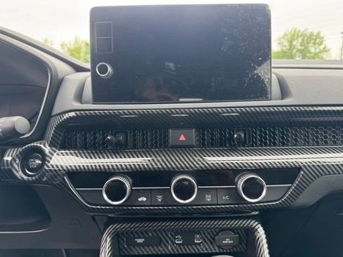 Used 2026 Honda CR-V LX image 12