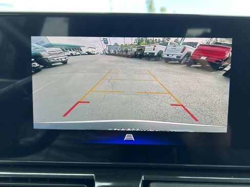 Used 2026 Chevrolet TrailBlazer LT w/ Convenience Package FWD image 11