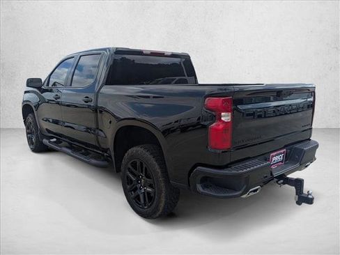 Used 2026 Chevrolet Silverado 1500 Custom Trail Boss w/ LPO, Dark Essentials Package AWD/4WD image 8
