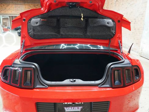 Used 2013 Ford Mustang GT Premium RWD image 17