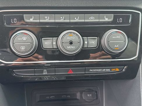 Used 2023 Volkswagen Atlas SE FWD image 18