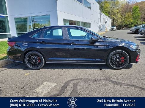 New 2026 Volkswagen Jetta GLI Autobahn FWD image 33