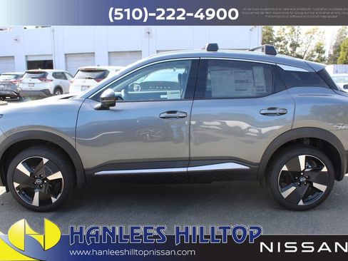 New 2026 Nissan Kicks SR w/ Cold Weather Package image 2