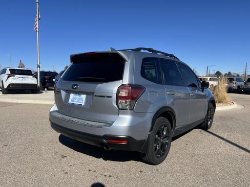 Used 2018 Subaru Forester 2.5i Premium image 11