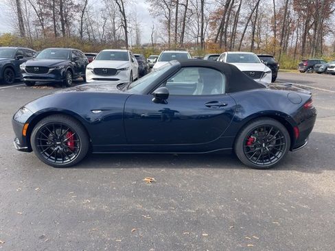 New 2025 MAZDA MX-5 Miata Club w/ Brembo/BBS Recaro Package image 6