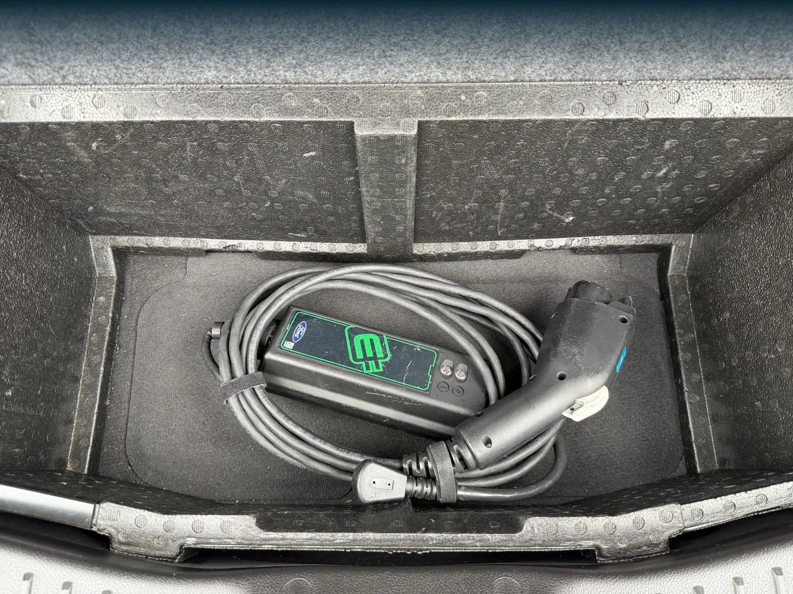 Used 2018 Ford Focus Electric Hatchback FWD image 9
