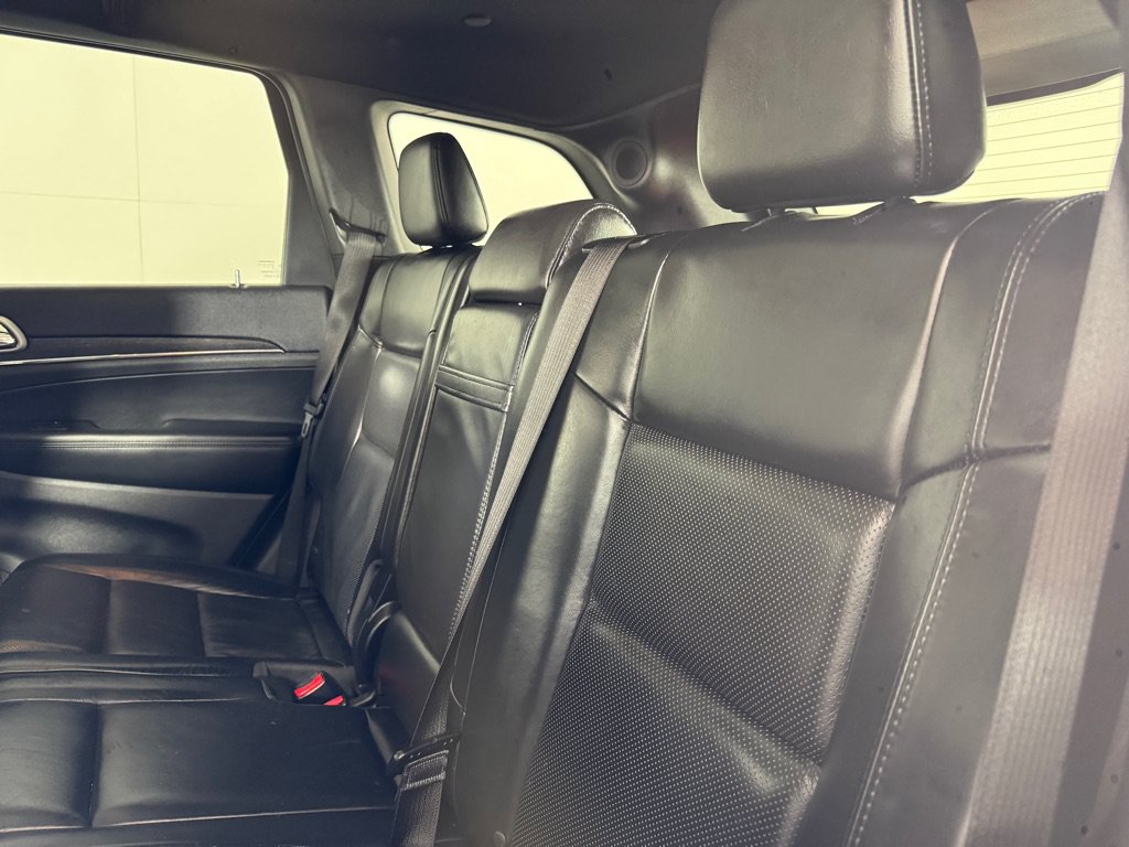 Used 2018 Jeep Grand Cherokee Limited w/ Luxury Group II AWD/4WD image 22