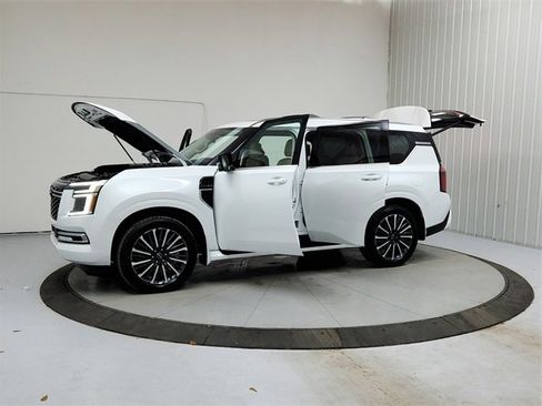 New 2026 Nissan Armada Platinum Reserve image 11