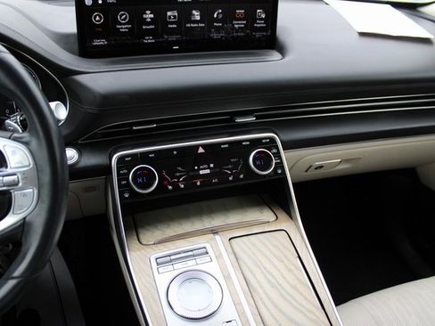 Used 2022 Genesis GV80 3.5T w/ Advanced Package 06 image 28