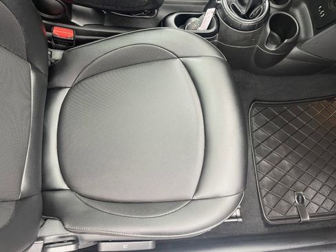 Used 2015 MINI Cooper 2-Door Hardtop image 22