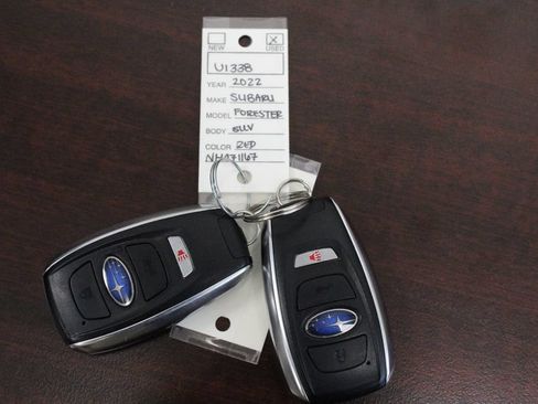 Used 2022 Subaru Forester Premium w/ Popular Package #1 AWD/4WD image 28