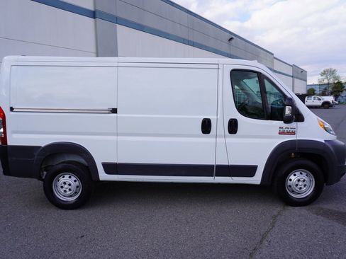 Used 2015 RAM ProMaster 1500 w/ Interior Convenience Group image 8