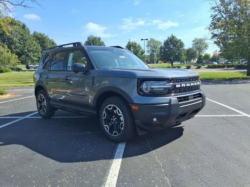 New 2025 Ford Bronco Sport Outer Banks w/ Outer Banks Tech Package+ AWD/4WD image 36