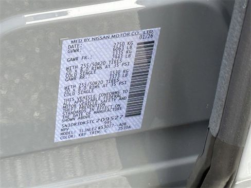 New 2026 Nissan Pathfinder Platinum image 27