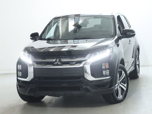 Used 2024 Mitsubishi Outlander Sport image 3