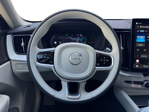 New 2026 Volvo XC60 T8 Ultra w/ Protection Package Premier AWD/4WD image 14