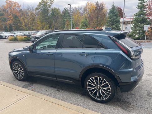 Used 2025 Cadillac XT4 Sport image 41