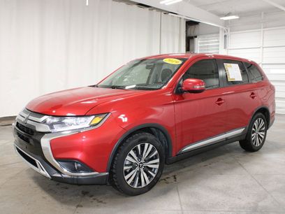 Used 2019 Mitsubishi Outlander SE