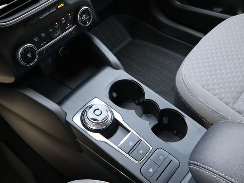 Certified 2020 Ford Escape SE AWD/4WD image 22