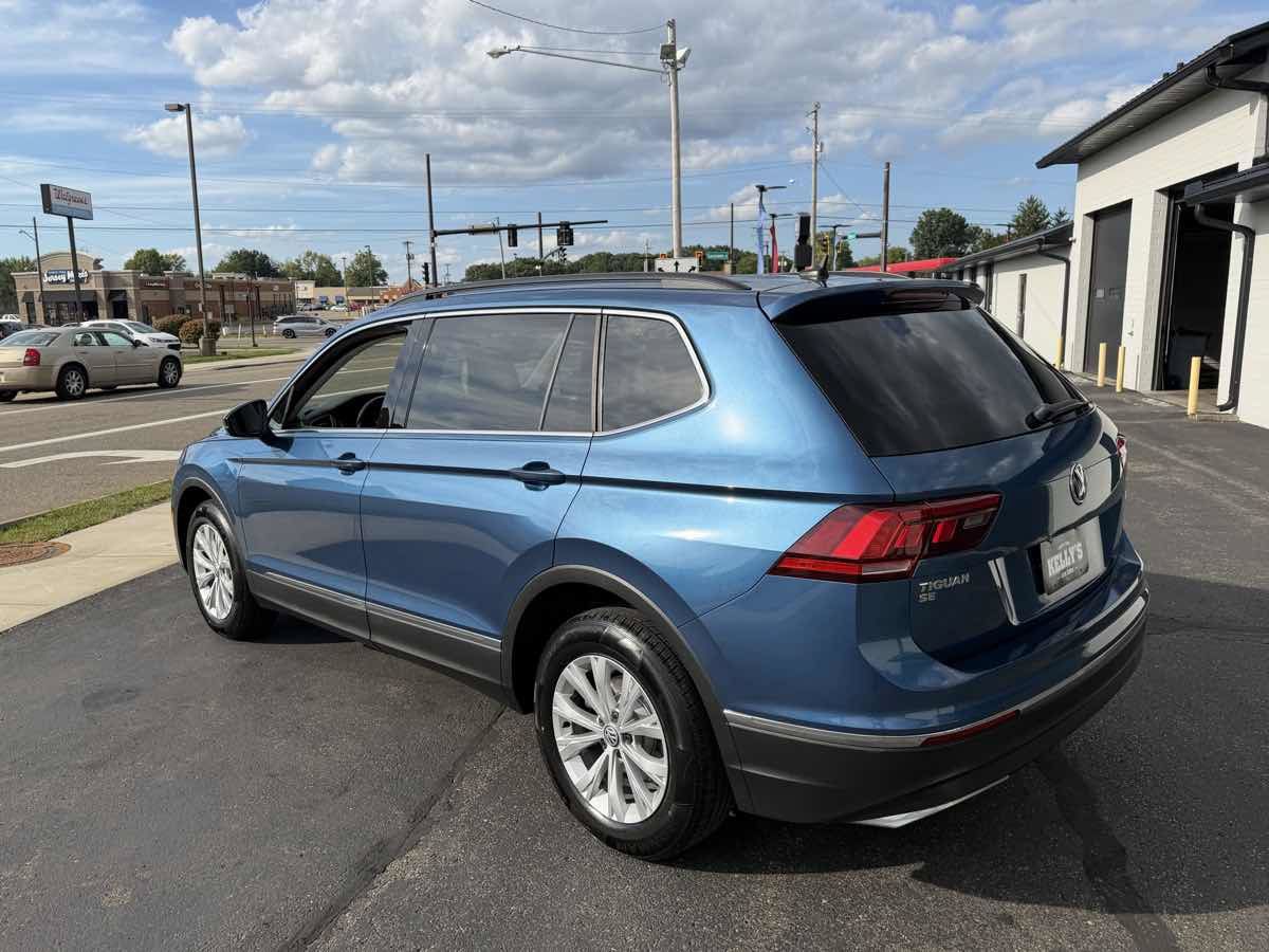 Used 2018 Volkswagen Tiguan S FWD image 3