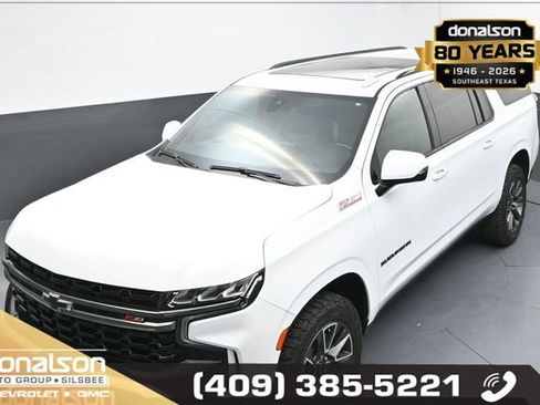 Used 2022 Chevrolet Suburban Z71 w/ Luxury Package image 21