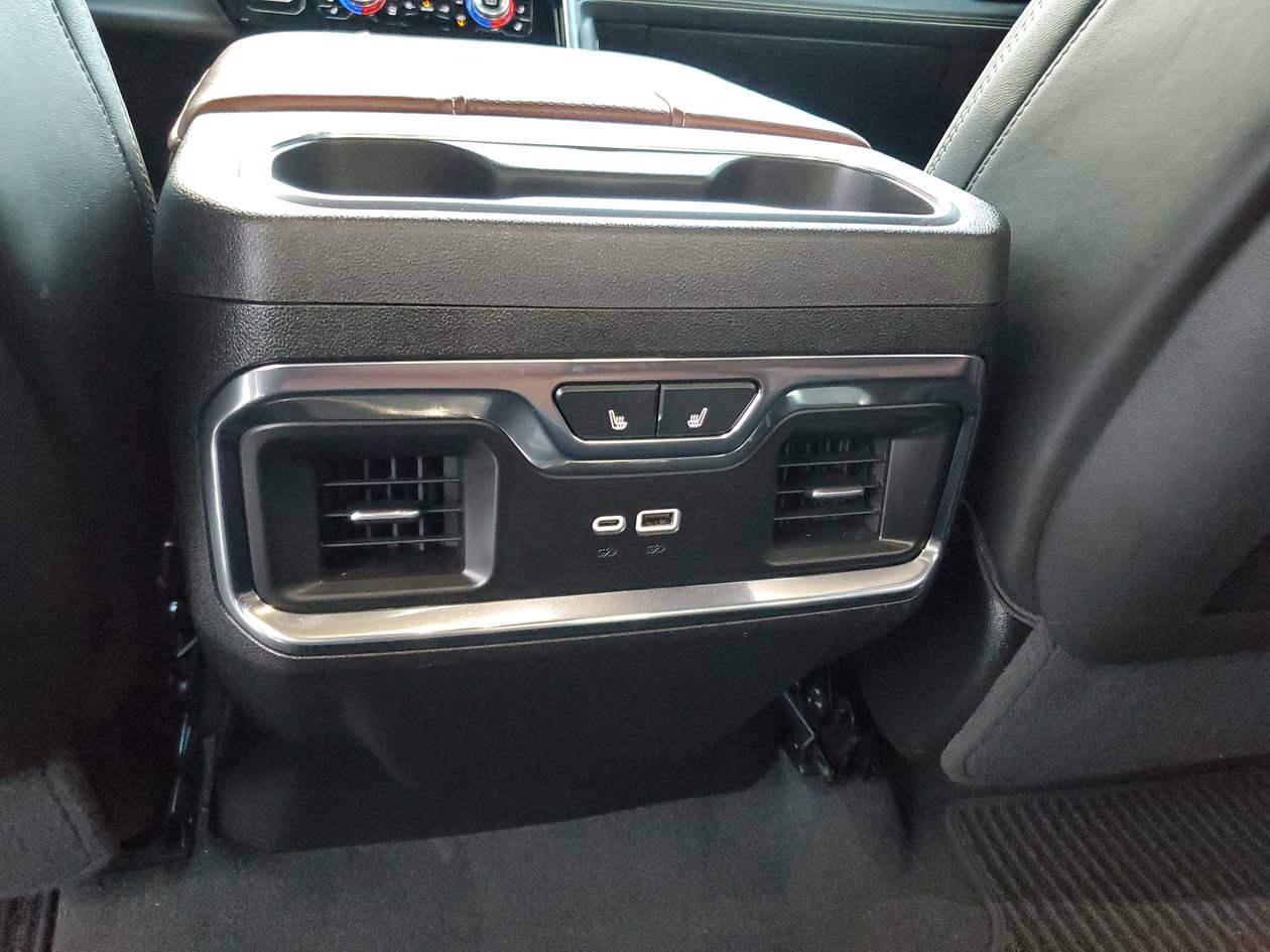 Used 2024 GMC Sierra 1500 Denali Ultimate AWD/4WD image 16