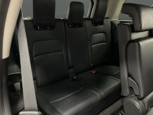 Used 2022 Nissan Pathfinder SL image 32