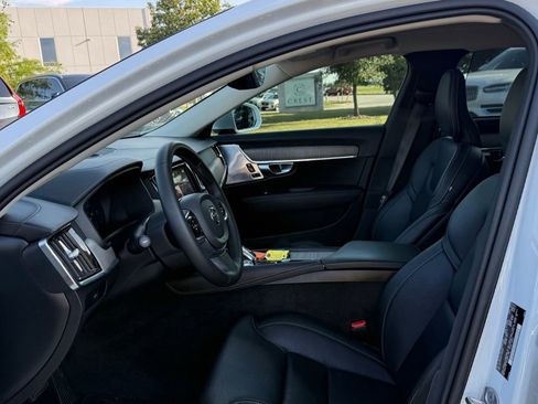 Used 2023 Volvo S90 B6 Ultimate w/ Protection Package Premier AWD/4WD image 19
