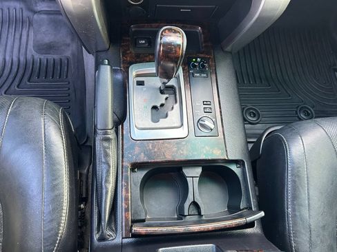 Used 2013 Toyota Land Cruiser AWD/4WD image 20