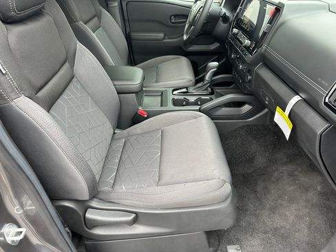 New 2026 Nissan Frontier SV w/ SV Convenience Package image 13