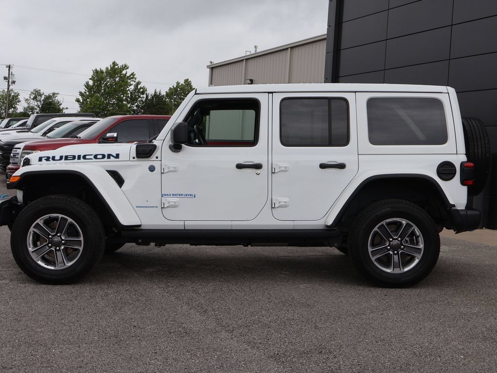 Used 2023 Jeep Wrangler Unlimited Rubicon 4xe w/ Cold Weather Group AWD/4WD image 2