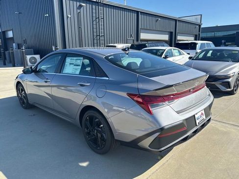 New 2026 Hyundai Elantra SEL Sport Premium w/ Cargo Package FWD image 8