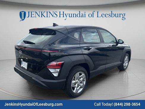 New 2026 Hyundai Kona SE FWD image 4