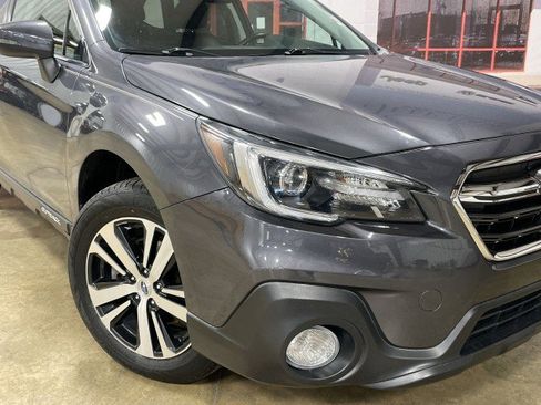 Used 2019 Subaru Outback 3.6R Limited image 10