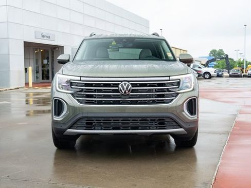 New 2026 Volkswagen Atlas SE FWD image 9