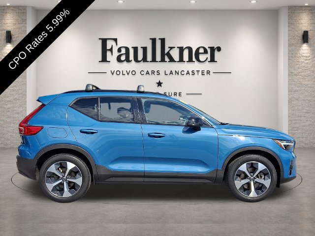 Certified 2023 Volvo XC40 B5 Plus w/ Driver Assist Package AWD/4WD image 9