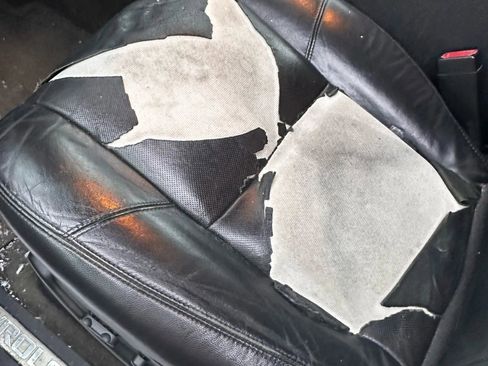 Used 2010 Chevrolet Tahoe LTZ image 10