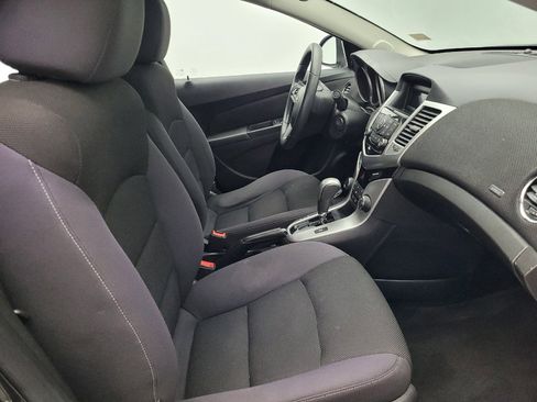 Used 2015 Chevrolet Cruze LT image 21