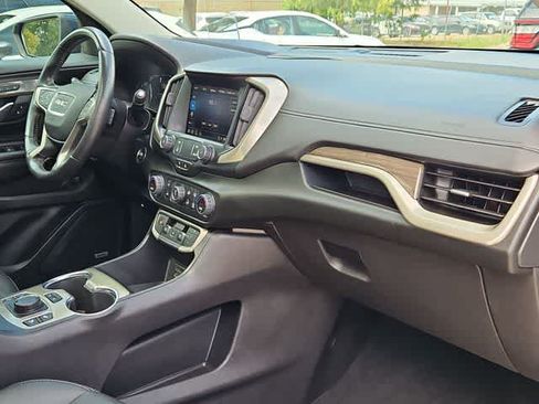 Used 2022 GMC Terrain Denali w/ Denali Premium Package AWD/4WD image 20